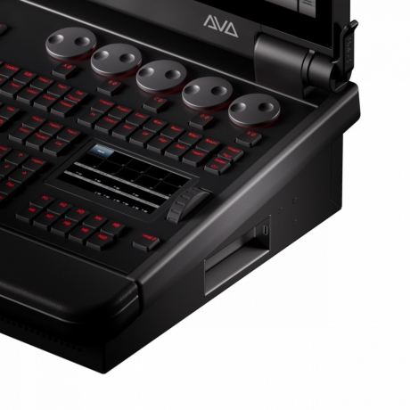 NEW Avolites Diamond 7-215 Console
