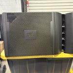 JBL VRX932LAP Line Array Speaker