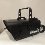 Le Maitre Arctic Snow Machine